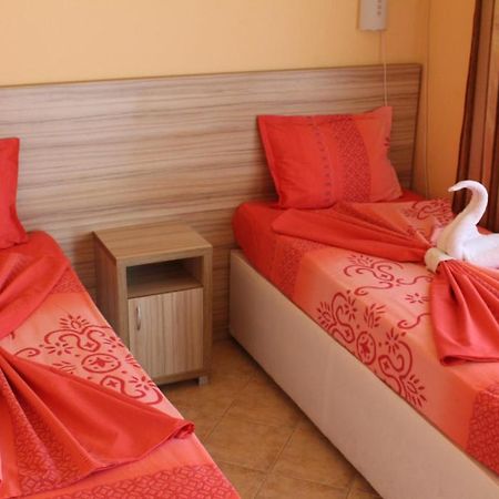 Viva Beach Hotel Поморіє Екстер'єр фото